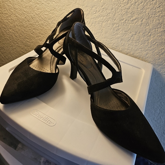 Dress shoes - Picture 2 of 6